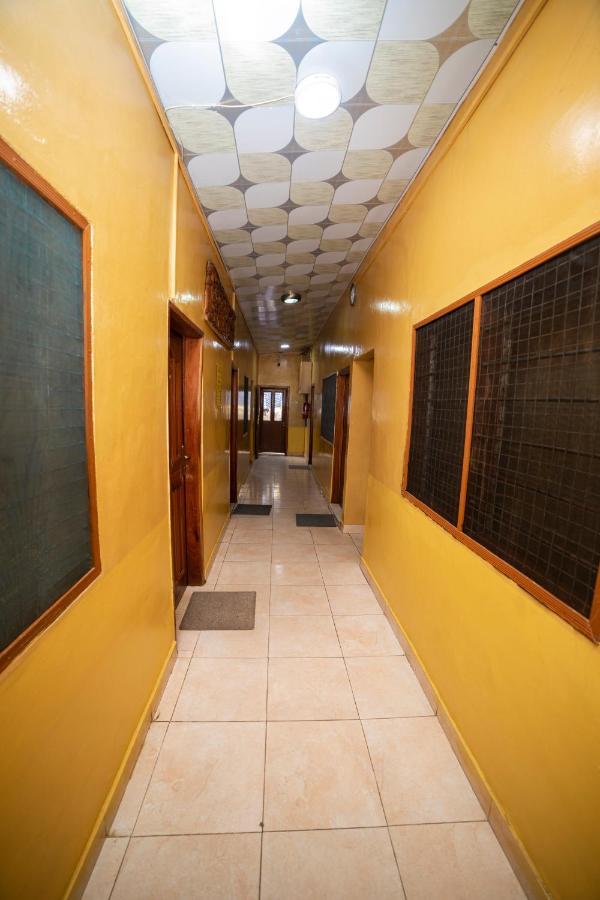 Bombay Hotel Akkra Exterior foto